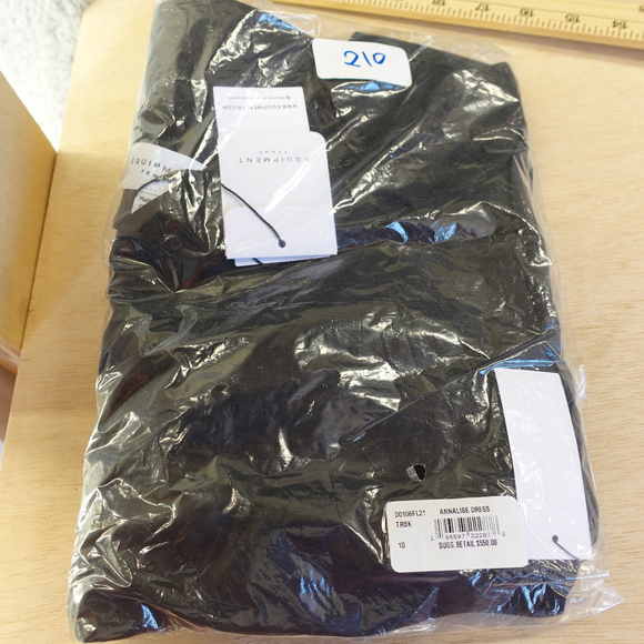 Women's Equipment Annalise Midi Asymmetry Silk Dress Size 10 NWT $550 - Picture 6 of 12